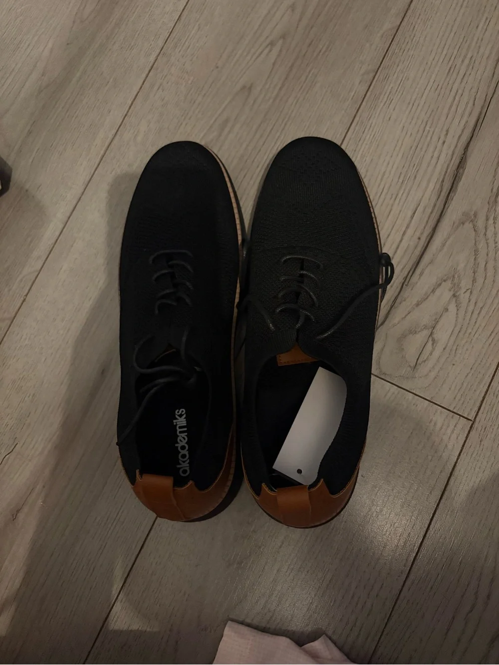 Akademiks Men's Black Knit Lace-Up Shoes with Brown Accents